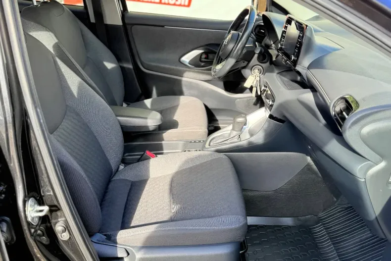 Toyota Yaris din 2021 cu 138.000 km - oferta TOY145368 - foto 16