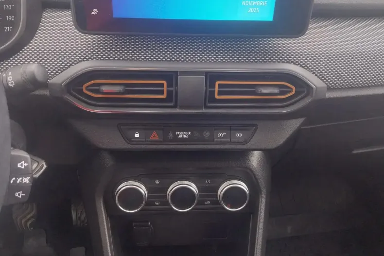 Dacia Sandero din 2021 cu 82.484 km - oferta DAC145372 - foto 9