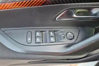 Peugeot 2008 din 2020 cu 96.670 km - oferta PEU145378 - foto 23