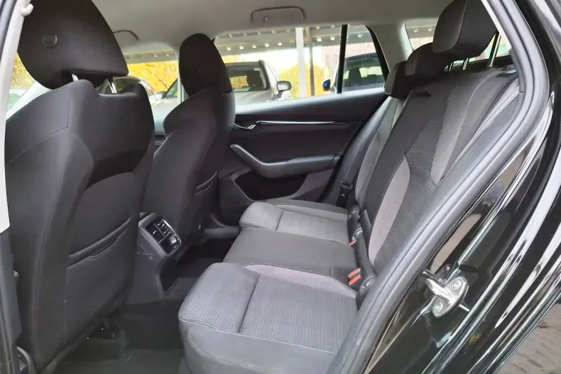 Skoda Octavia din 2023 cu 111.213 km - oferta SKO145380 - foto 8