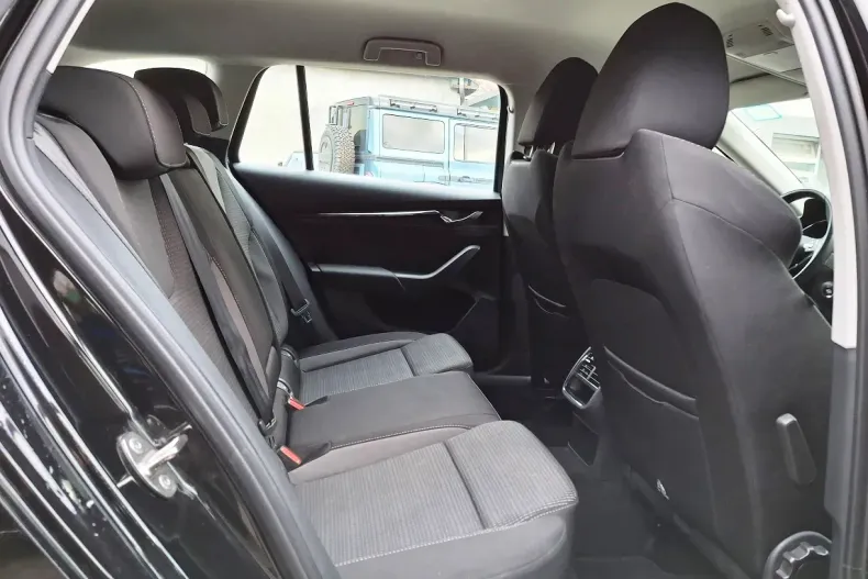 Skoda Octavia din 2023 cu 111.213 km - oferta SKO145380 - foto 10