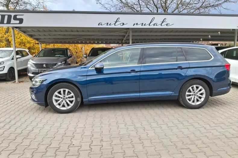 Volkswagen Passat din 2021 cu 114.679 km - oferta VOL145382 - foto 3