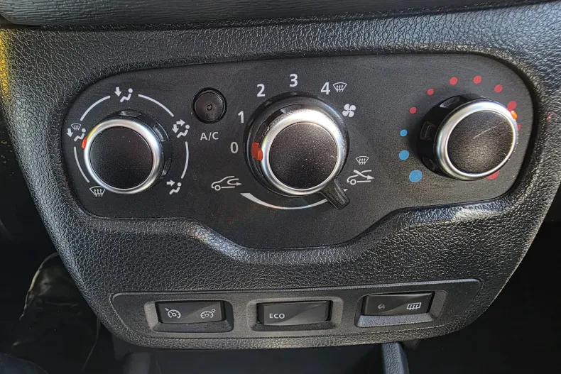 Dacia Lodgy din 2020 cu 102.811 km - oferta DAC145384 - foto 8