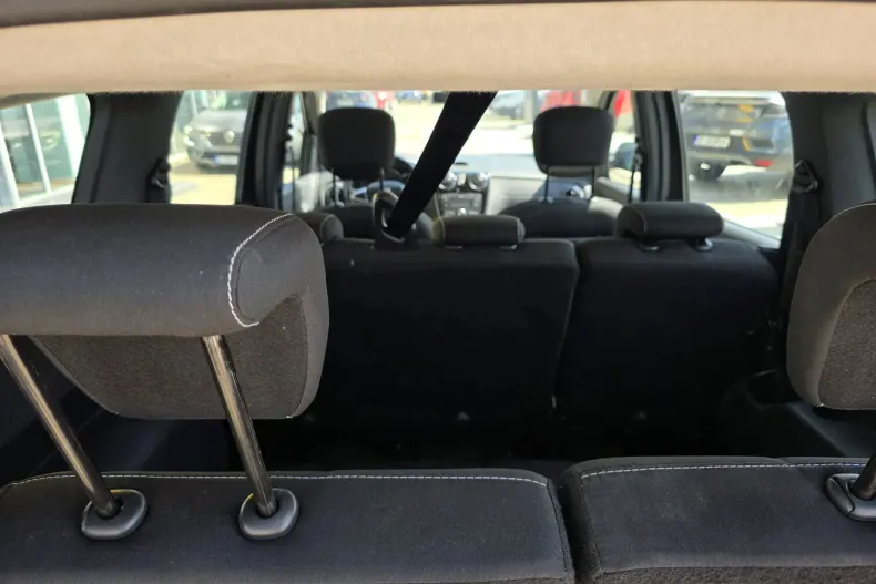 Dacia Lodgy din 2020 cu 102.811 km - oferta DAC145384 - foto 9