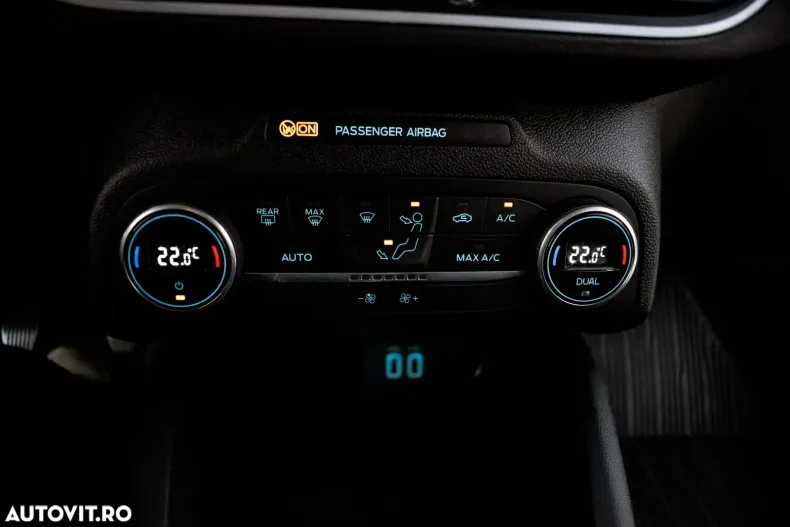 Ford Focus din 2022 cu 137.000 km - oferta FOR145388 - foto 23