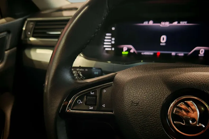 Skoda Superb din 2020 cu 128.623 km - oferta SKO145390 - foto 11