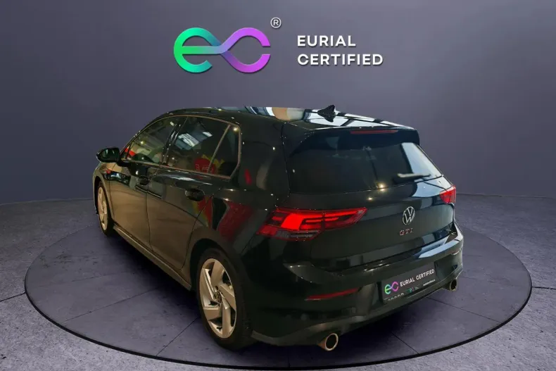 Volkswagen Golf din 2023 cu 48.193 km - oferta VOL145392 - foto 6