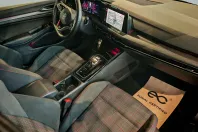 Volkswagen Golf din 2023 cu 48.193 km - oferta VOL145392 - foto 9
