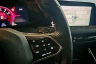 Volkswagen Golf din 2023 cu 48.193 km - oferta VOL145392 - foto 16