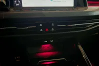 Volkswagen Golf din 2023 cu 48.193 km - oferta VOL145392 - foto 27