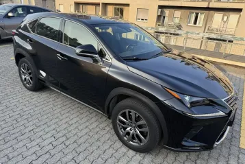 Lexus Seria NX din 2020 - oferta LEX145394