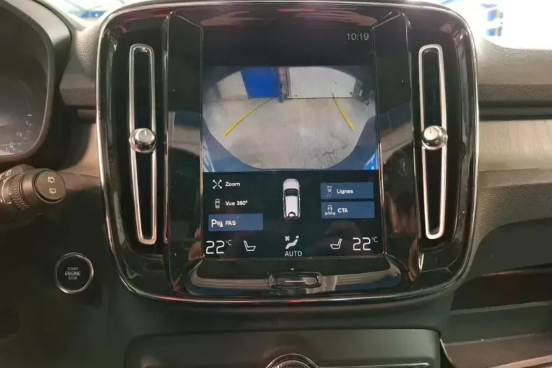 Volvo XC40 din 2021 cu 99.228 km - oferta VOL145397 - foto 9