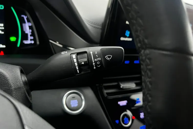 Hyundai IONIQ din 2021 cu 106.653 km - oferta HYU145398 - foto 24