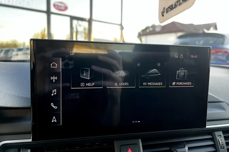 Audi A4 din 2020 cu 170.635 km - oferta AUD145401 - foto 19