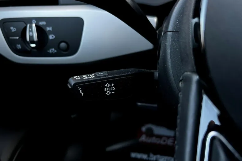 Audi A4 din 2020 cu 170.635 km - oferta AUD145401 - foto 24