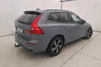 Volvo XC60 din 2021 cu 44.601 km - oferta VOL145407 - foto 2