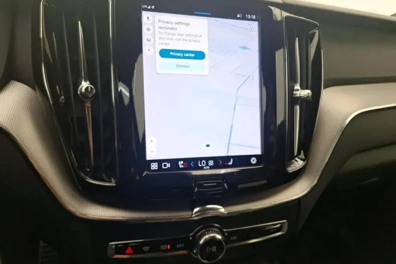 Volvo XC60 din 2021 cu 44.601 km - oferta VOL145407 - foto 5