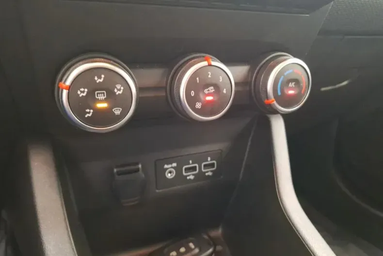 Renault Clio din 2022 cu 53.730 km - oferta REN145410 - foto 6