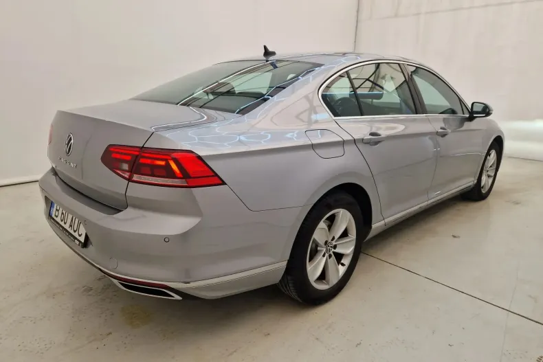 Volkswagen Passat din 2020 cu 64.667 km - oferta VOL145412 - foto 3