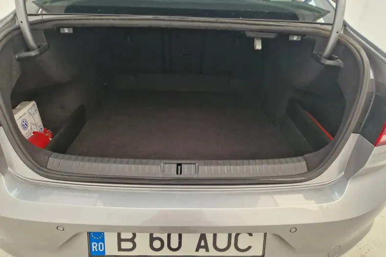 Volkswagen Passat din 2020 cu 64.667 km - oferta VOL145412 - foto 10