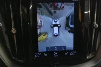 Volvo XC60 din 2021 cu 102.819 km - oferta VOL145415 - foto 8