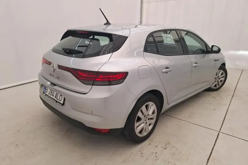 Renault Megane din 2021 cu 33.212 km - oferta REN145416 - foto 2