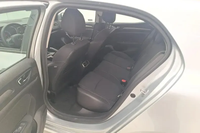 Renault Megane din 2021 cu 33.212 km - oferta REN145416 - foto 6