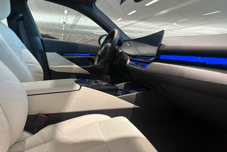 BMW Seria 5 din 2024 cu 30.200 km - oferta BMW145418 - foto 6