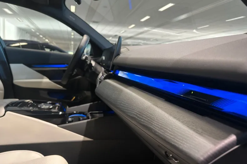 BMW Seria 5 din 2024 cu 30.200 km - oferta BMW145418 - foto 7