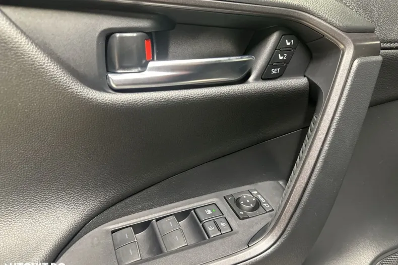 Toyota RAV4 din 2025 cu 22.500 km - oferta TOY145420 - foto 12