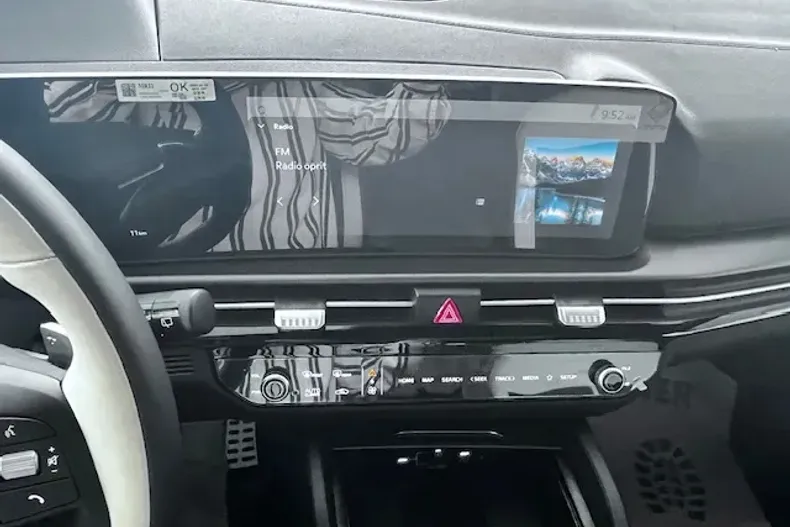 Kia Sportage din 2025 cu 1 km - oferta KIA145424 - foto 9