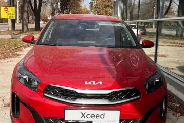 Kia XCeed din 2025 - oferta KIA145426