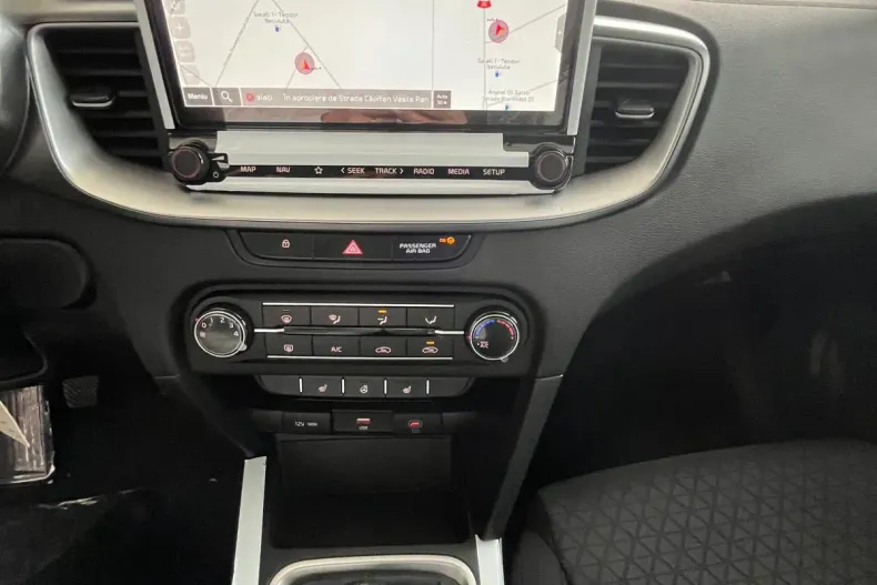 Kia Ceed din 2024 cu 1 km - oferta KIA145428 - foto 9