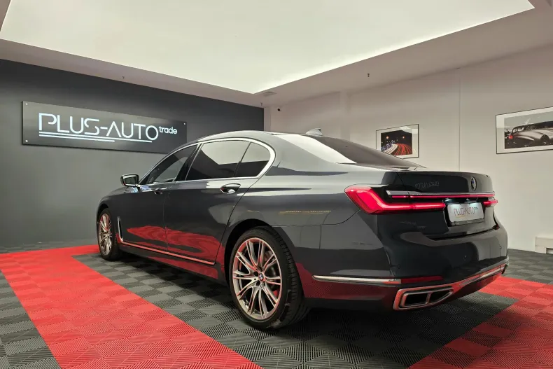 BMW Seria 7 din 2019 cu 132.000 km - oferta BMW145431 - foto 8