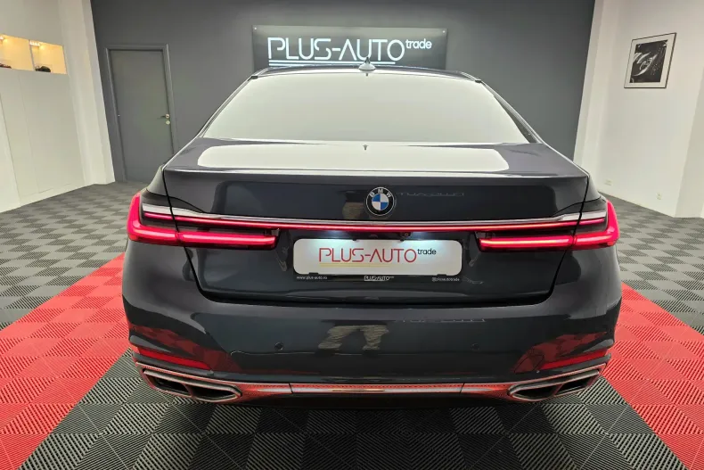 BMW Seria 7 din 2019 cu 132.000 km - oferta BMW145431 - foto 9