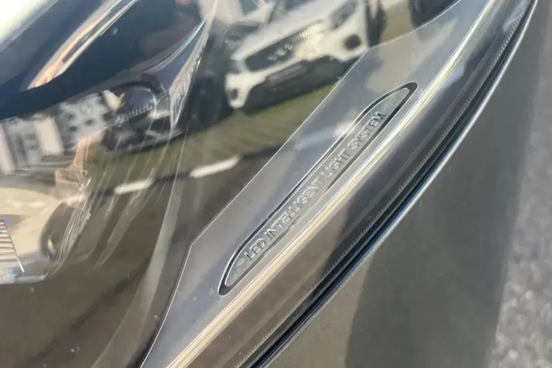 Mercedes-Benz V din 2021 cu 115.078 km - oferta MER145436 - foto 18