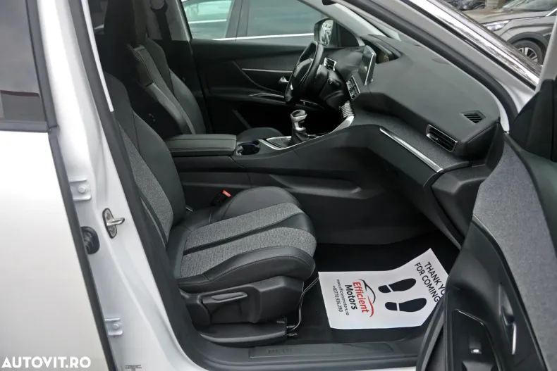 Peugeot 5008 din 2019 cu 118.609 km - oferta PEU145438 - foto 32