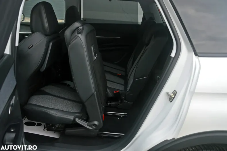 Peugeot 5008 din 2019 cu 118.609 km - oferta PEU145438 - foto 34