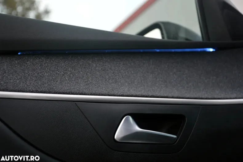 Peugeot 5008 din 2019 cu 118.609 km - oferta PEU145438 - foto 39