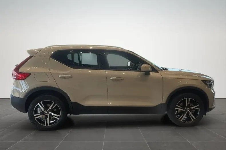 Volvo XC40 din 2025 cu 1 km - oferta VOL145442 - foto 7