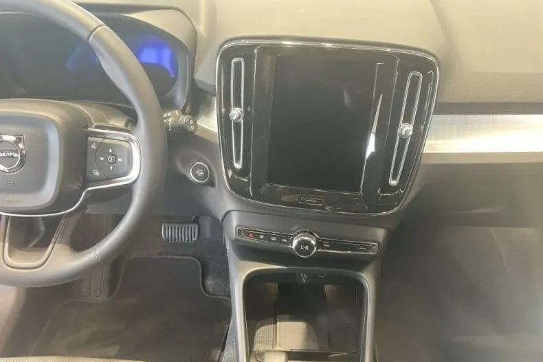 Volvo XC40 din 2025 cu 1 km - oferta VOL145442 - foto 18