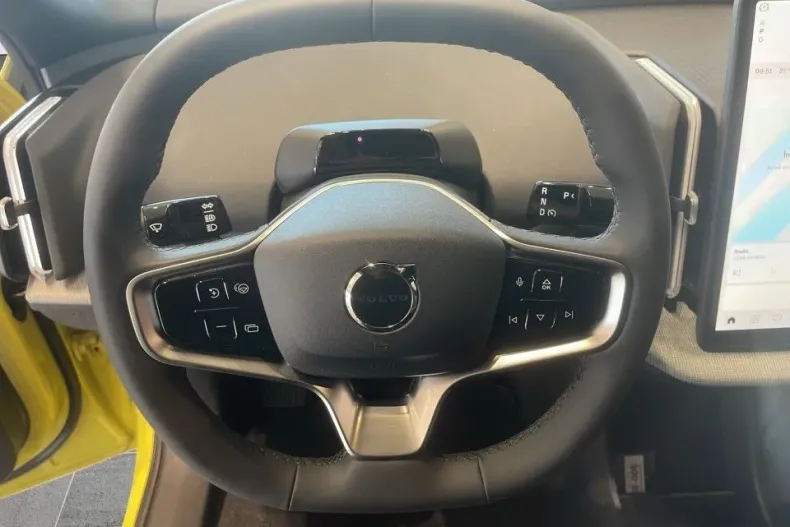 Volvo EX30 din 2025 cu 10 km - oferta VOL145443 - foto 9