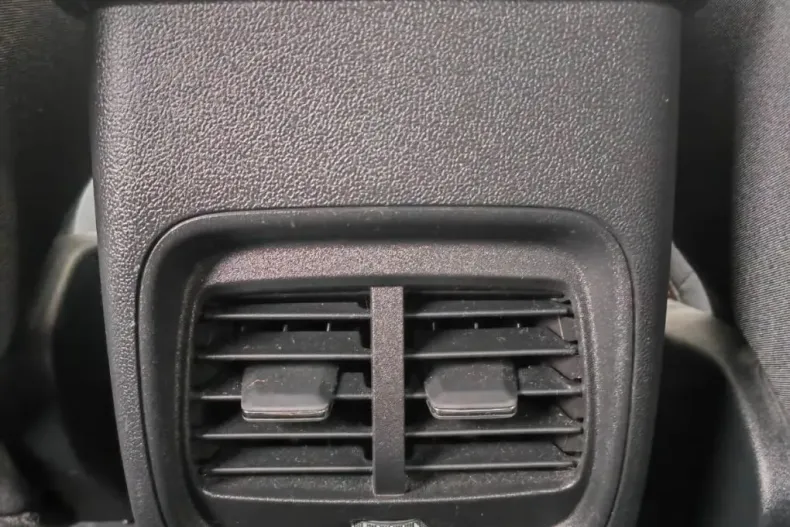 Ford Kuga din 2023 cu 77.334 km - oferta FOR145446 - foto 10