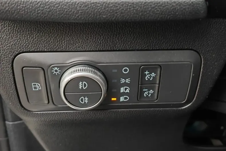 Ford Kuga din 2023 cu 77.334 km - oferta FOR145446 - foto 15