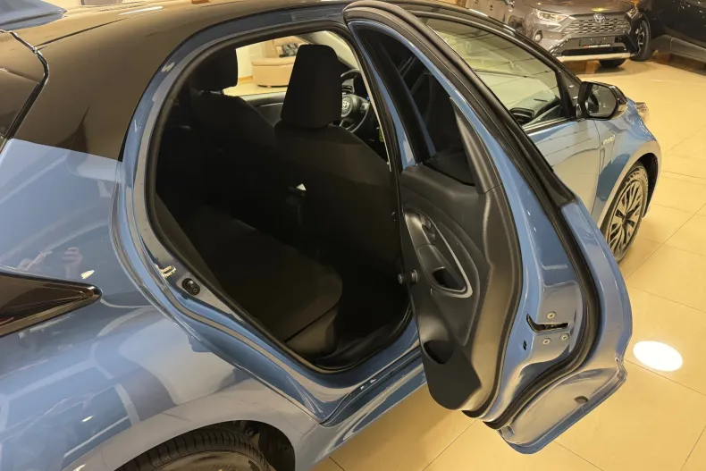 Toyota Yaris din 2021 cu 119.990 km - oferta TOY145458 - foto 12