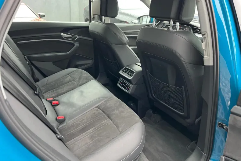 Audi e-tron din 2020 cu 106.422 km - oferta AUD145464 - foto 22