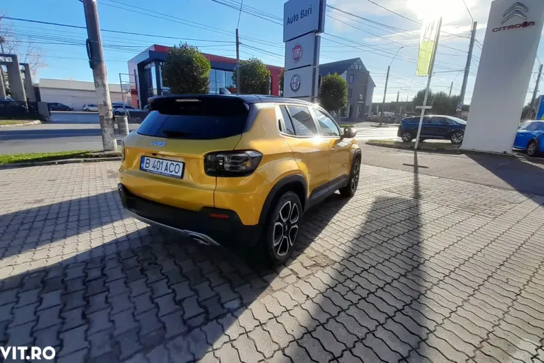 Jeep Avenger din 2024 cu 5.600 km - oferta JEE145481 - foto 3