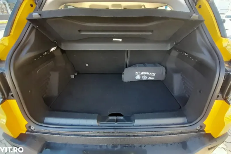 Jeep Avenger din 2024 cu 5.600 km - oferta JEE145481 - foto 17