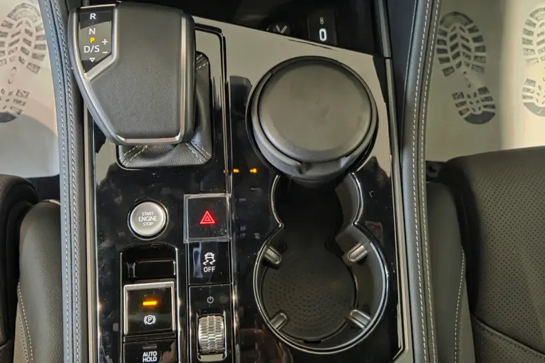 Volkswagen Touareg din 2025 cu 5 km - oferta VOL145484 - foto 12