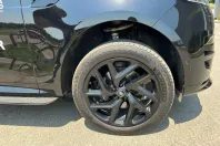 Land Rover Range Rover Sport din 2025 cu 3.960 km - oferta LAN145486 - foto 13